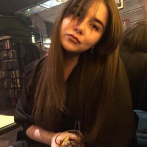 Девушки в Сызрани: Анна, 29 - ищет парня из Сызрани