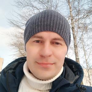 Парни в Вологде: Сергей, 42 - ищет девушку из Вологды