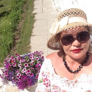 Девушки в Новокубанске: Наталья, 52 - ищет парня из Новокубанска