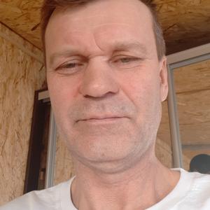 Парни в Якутске: Игорь, 54 - ищет девушку из Якутска