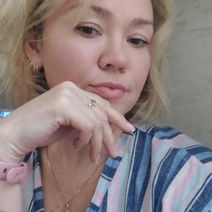 Девушки в Вологде: Светлана, 44 - ищет парня из Вологды