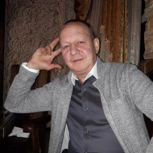 Олег, 56 лет, Благовещенск
