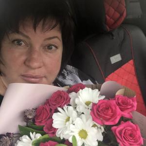 Девушки в Невельске: Еляна Варганова, 52 - ищет парня из Невельска