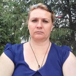 Девушки в Челябинске: Мария, 40 - ищет парня из Челябинска