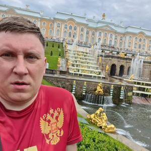 Парни в Ломоносов: Валентин, 42 - ищет девушку из Ломоносов