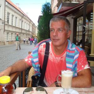 Гельмут, 53 года, Петрозаводск