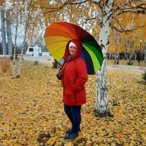 Девушки в Барнауле (Алтайский край): Елена, 52 - ищет парня из Барнаула (Алтайский край)