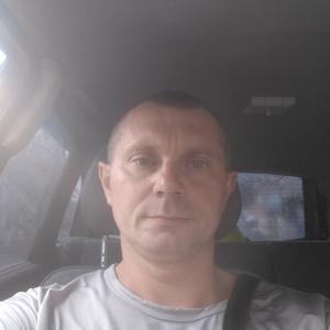 Дима, 44 года, Слободской