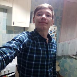 Максим, 25 лет, Ленинск-Кузнецкий