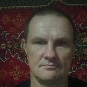 Парни в Макарьеве: Михаил, 50 - ищет девушку из Макарьева