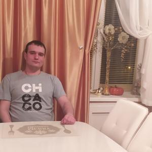 Парни в Уфе (Башкортостан): Александр, 28 - ищет девушку из Уфы (Башкортостан)