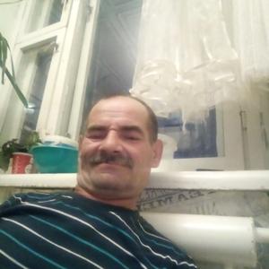 Юрий, 61 год, Курган