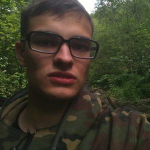 Dmitriy, 27 лет, Киров