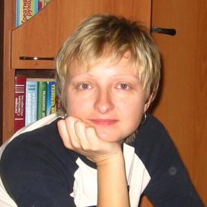 Девушки в Орше (Беларусь): Елена, 43 - ищет парня из Орши (Беларусь)