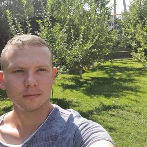 Парни в Кемерово: Евгений, 24 - ищет девушку из Кемерово