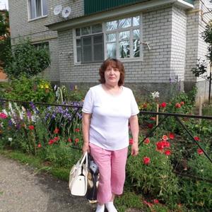 Девушки в Майкопе: Эйлинн Коваленко, 71 - ищет парня из Майкопа