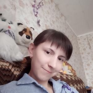 Девушки в Череповце: Елена, 34 - ищет парня из Череповца
