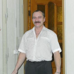Юрий, 57 лет, Петушки