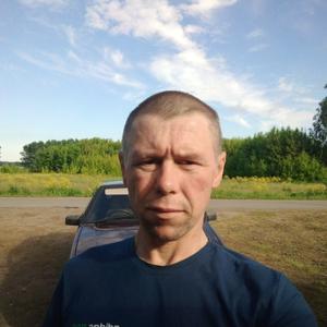 Парни в Зеленодольске (Татарстан): Руслан, 38 - ищет девушку из Зеленодольска (Татарстан)