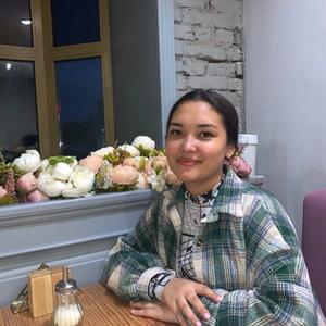 Девушки в Кызыле: Ника, 25 - ищет парня из Кызыла