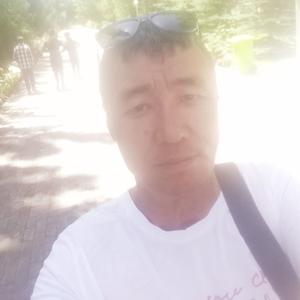 Парни в Бишкеке: Бакыт Акматович, 43 - ищет девушку из Бишкека