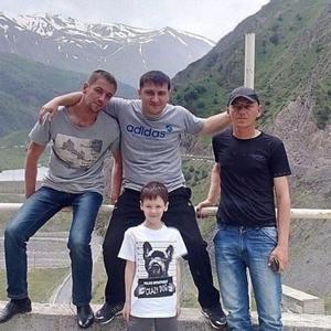 Парни в Беслан: Дмитрий, 37 - ищет девушку из Беслан
