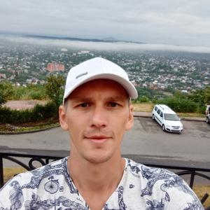 Парни в Нижнекамске: Алексей, 39 - ищет девушку из Нижнекамска