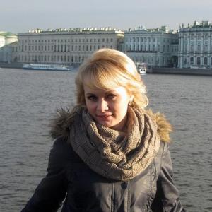 Девушки в Первоуральске: Ekaterina, 38 - ищет парня из Первоуральска