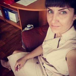Девушки в Нефтеюганске: Татьяна, 36 - ищет парня из Нефтеюганска