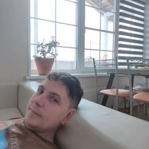 Парни в Челябинске: Дмитрий, 34 - ищет девушку из Челябинска