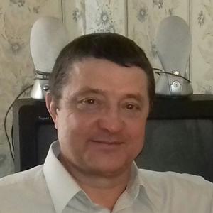 Виктор, 69 лет, Киевский