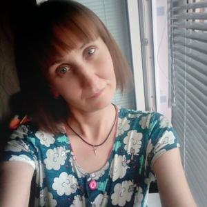 Девушки в Кузнецке: Танечка, 37 - ищет парня из Кузнецка