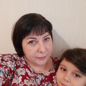 Девушки в Ханты-Мансийске: Татьяна, 56 - ищет парня из Ханты-Мансийска