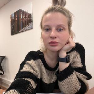 Девушки в Turku: Viktoria, 29 - ищет парня из Turku