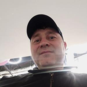 Парни в Перми: Олег, 48 - ищет девушку из Перми