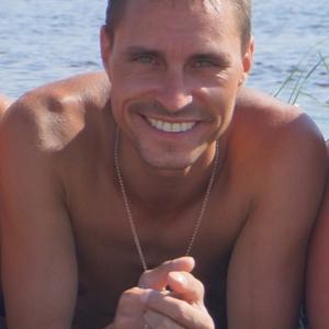 Виталий, 41 год, Балаково