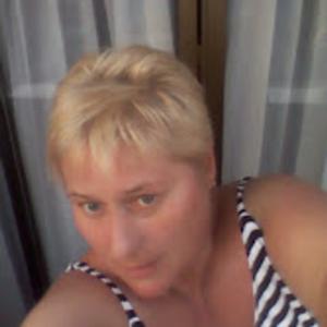 Елена, 64 года, Озерск