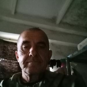Олег, 58 лет, Москва