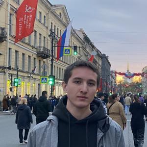 Артем, 24 года, Санкт-Петербург