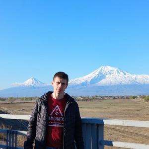 Парни в Саратове: Максим, 40 - ищет девушку из Саратова