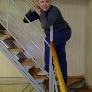 Парни в Кыштыме: Александр, 55 - ищет девушку из Кыштыма