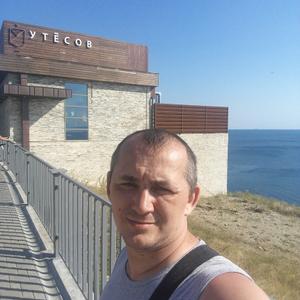 Павел, 40 лет, Батайск