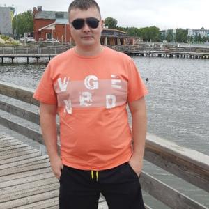 Вадим, 33 года, Октябрьский