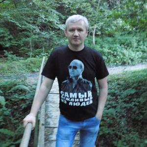 Парни в Курчатове: Рома, 43 - ищет девушку из Курчатова