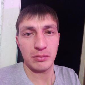 Игорь, 36 лет, Абакан