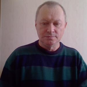 Анатолий, 69 лет, Воронеж