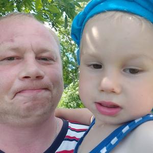 Парни в Череповце: Misha, 41 - ищет девушку из Череповца