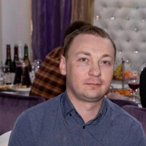 Парни в Мурманске: Антон, 32 - ищет девушку из Мурманска