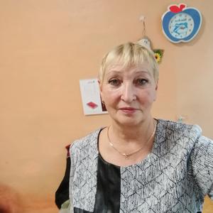 Девушки в Пудоже: Vera, 62 - ищет парня из Пудожа
