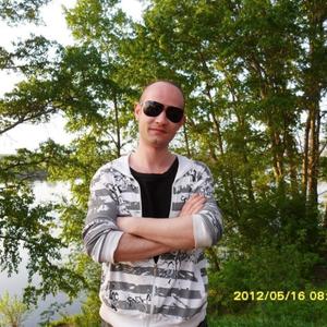 Парни в Твери: Андрей Ильяшенко, 38 - ищет девушку из Твери